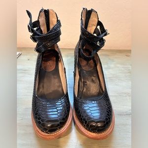 Never worn Freebird heels size 9